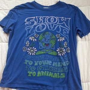 urban outfitters t-shirt